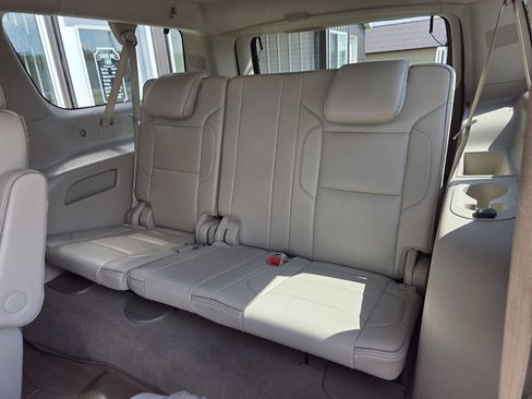 Used 2019 GMC Yukon XL Denali w/ Denali Ultimate Package AWD/4WD image 24