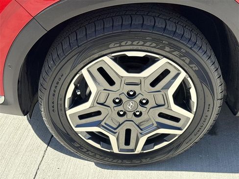 Used 2023 Hyundai Santa Fe Limited image 33