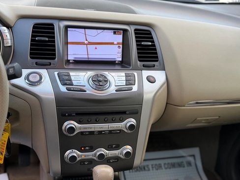 Used 2012 Nissan Murano SL w/ Navigation Pkg image 12