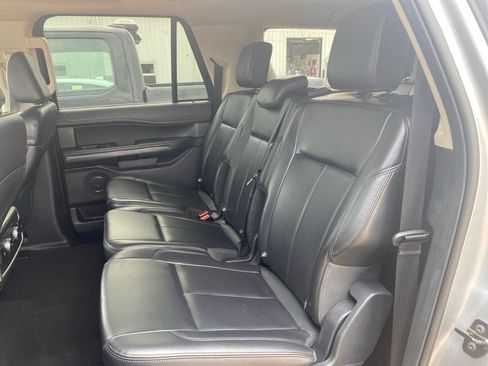Used 2024 Ford Expedition Max XLT RWD image 10