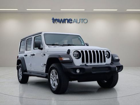 Used 2021 Jeep Wrangler Unlimited Sport AWD/4WD image 7