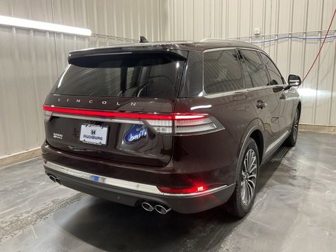 Used 2023 Lincoln Aviator 2WD w/ Premium Package image 24