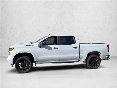 Used 2022 Chevrolet Silverado 1500 Custom image 8