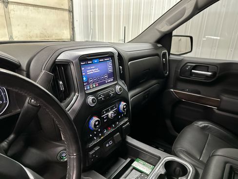 Used 2020 GMC Sierra 1500 SLT image 22