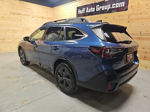 Used 2022 Subaru Outback Onyx Edition XT AWD/4WD image 3