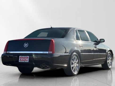 Used 2008 Cadillac DTS image 6