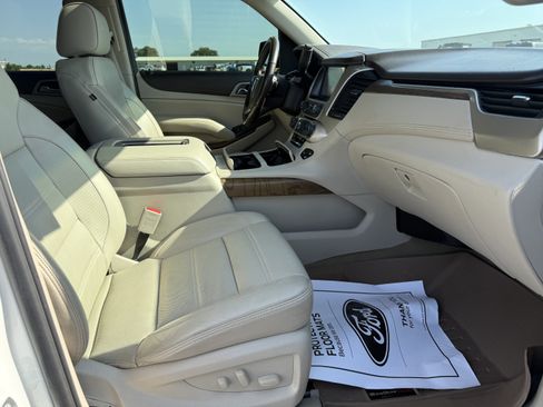Used 2018 GMC Yukon Denali w/ Open Road Package AWD/4WD image 10