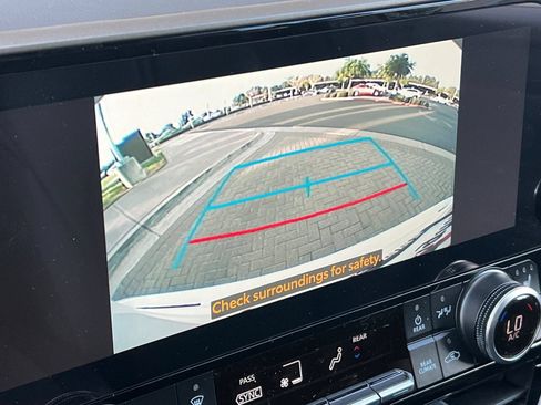 New 2026 Toyota Highlander XLE AWD/4WD image 9