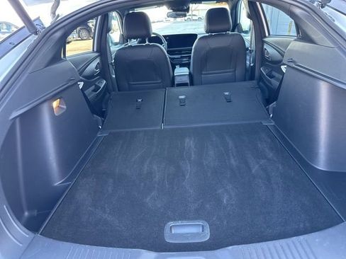 Used 2025 Buick Envista Avenir image 53