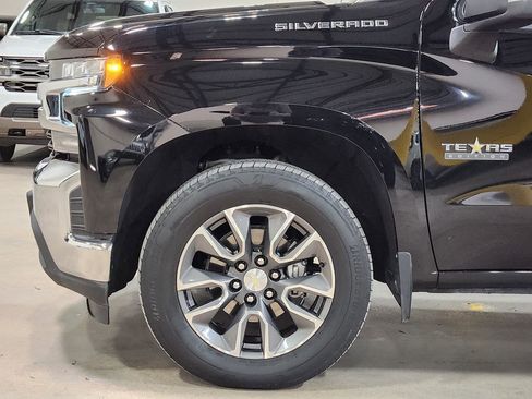 Used 2021 Chevrolet Silverado 1500 LT w/ Texas Edition Plus image 5