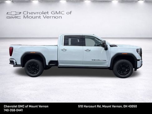 New 2026 GMC Sierra 2500 Denali Ultimate AWD/4WD image 8