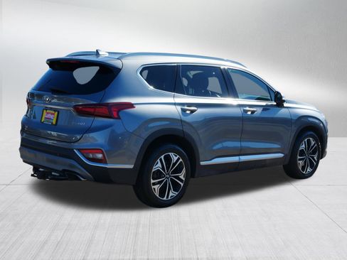 Used 2019 Hyundai Santa Fe Limited image 7