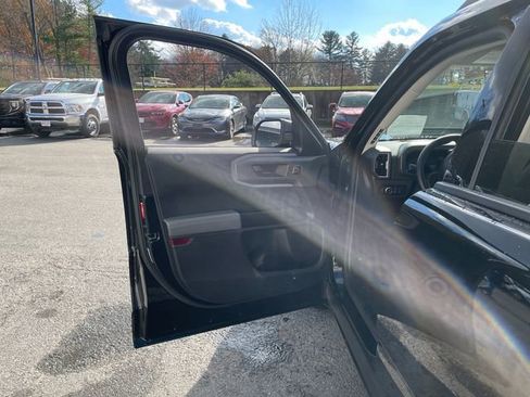 Certified 2025 Ford Bronco Sport Badlands image 25