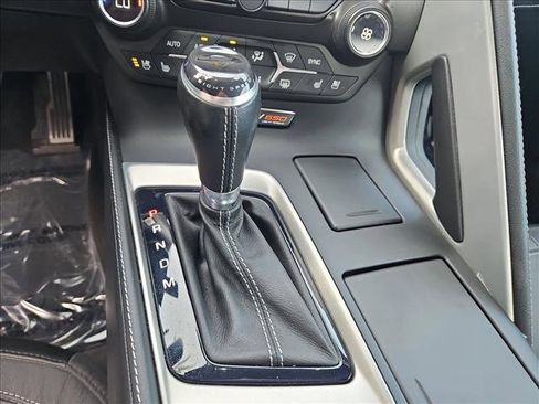 Used 2017 Chevrolet Corvette Z06 image 12