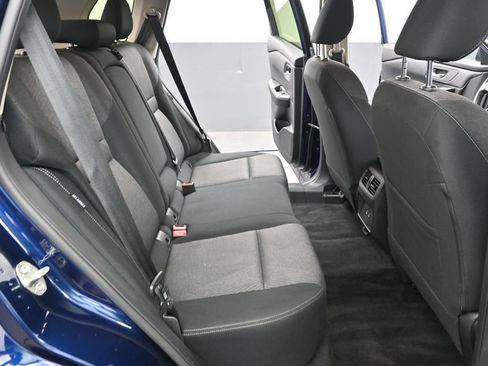 Used 2025 Nissan Rogue SV FWD image 29