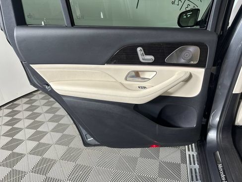 Certified 2022 Mercedes-Benz GLS 450 4MATIC image 24