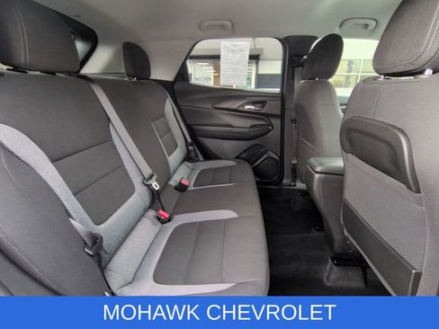 Used 2026 Chevrolet TrailBlazer LT AWD/4WD image 26