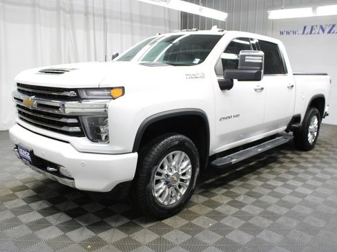 Used 2023 Chevrolet Silverado 2500 High Country AWD/4WD image 7