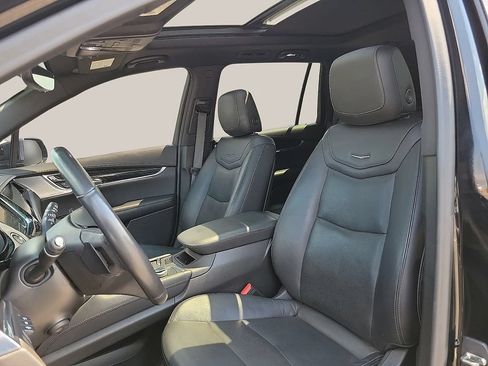 Used 2020 Cadillac XT6 Premium Luxury AWD/4WD image 10