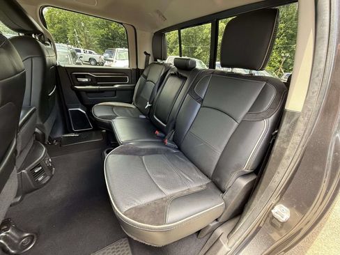 Used 2024 RAM 2500 Laramie AWD/4WD image 11