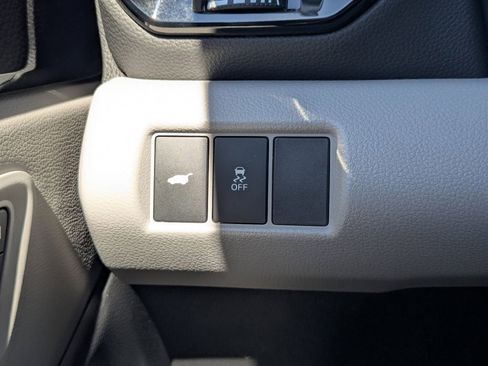 Certified 2025 Honda Pilot EX-L image 30