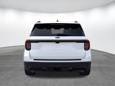 New 2026 Ford Explorer ST-Line w/ ST-Line Street Pack image 5