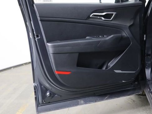 Used 2026 Kia Sportage LX FWD image 18