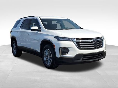 Certified 2023 Chevrolet Traverse LT FWD image 7