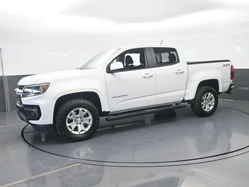 Used 2022 Chevrolet Colorado LT w/ LT Convenience Package RWD image 2