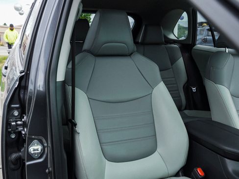 Certified 2023 Toyota RAV4 XLE Premium AWD/4WD image 27