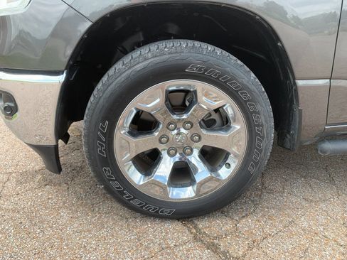 Used 2024 RAM 1500 Big Horn AWD/4WD image 33