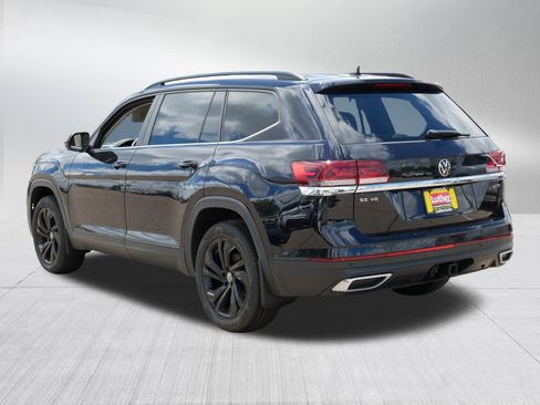 Used 2022 Volkswagen Atlas SE w/ Panoramic Sunroof Package AWD/4WD image 5