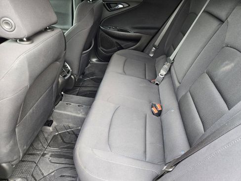 Used 2023 Chevrolet Malibu LT image 28