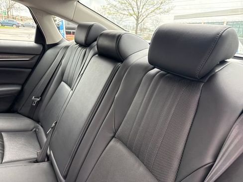 Used 2022 Honda Accord EX-L image 20