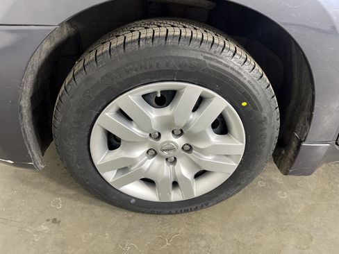 Used 2010 Nissan Altima 2.5 S image 24