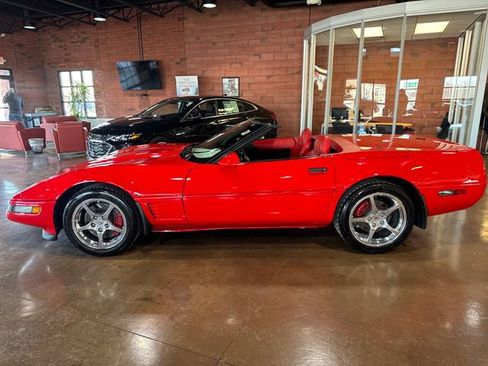 Used 1995 Chevrolet Corvette Base image 8