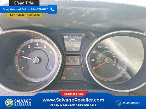 Used 2017 Hyundai Elantra GT image 12