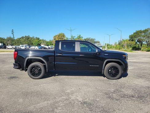 New 2026 GMC Sierra 1500 Pro w/ Graphite Edition image 4