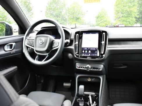 Used 2023 Volvo C40 P8 Recharge Plus w/ Protection Package Premier AWD/4WD image 23