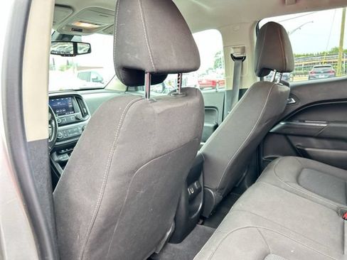 Used 2020 Chevrolet Colorado LT w/ Safety Package AWD/4WD image 14