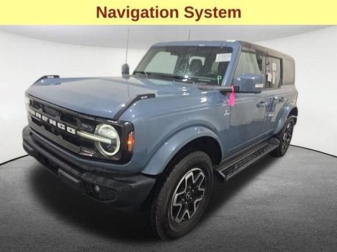 Used 2025 Ford Bronco Outer Banks AWD/4WD image 4