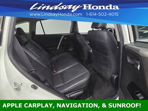 Used 2018 Toyota RAV4 Limited image 9