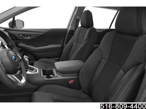 Used 2025 Subaru Outback Premium image 13