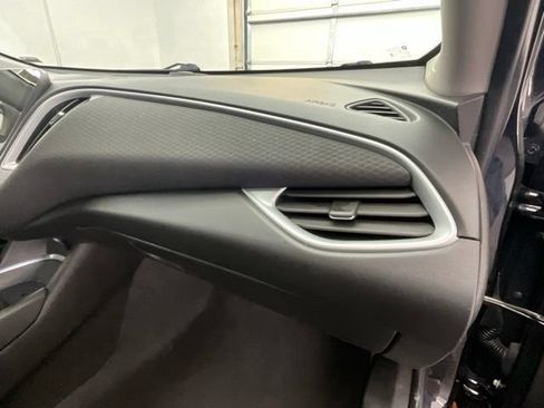 Used 2023 Chevrolet Malibu LT FWD image 11