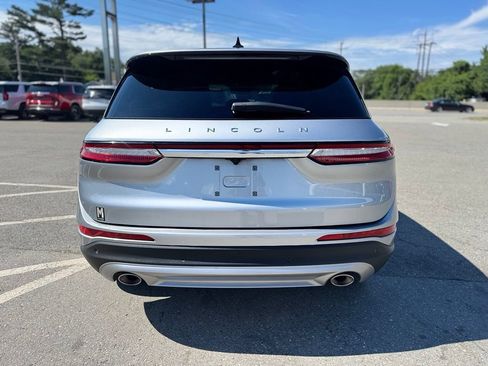 Used 2024 Lincoln Corsair AWD w/ Equipment Group 101A image 6