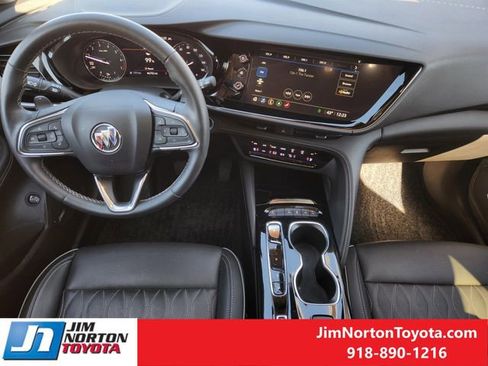 Used 2022 Buick Envision Avenir w/ Technology Package II image 27