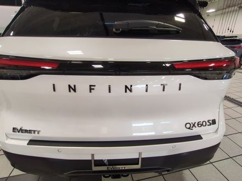Used 2026 INFINITI QX60 Autograph w/ Dark Cargo Package image 28