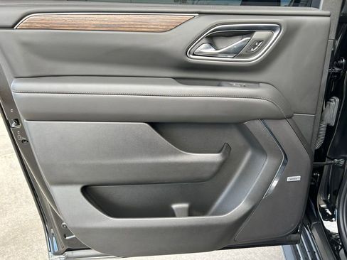 Used 2024 Chevrolet Suburban High Country w/ Max Trailering Package image 28