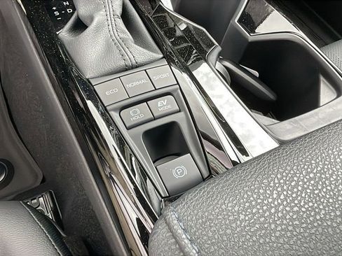 New 2026 Toyota Camry XSE FWD image 17
