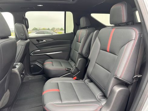 Used 2024 Chevrolet Traverse RS w/ LPO, Floor Liner Package AWD/4WD image 15